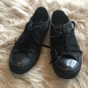 Black Converse